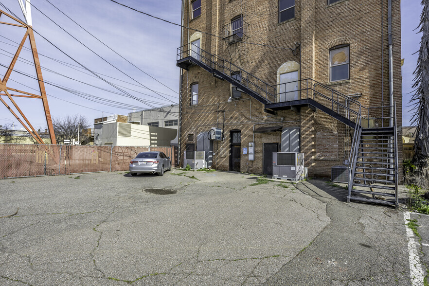 119 N Butte St, Willows, CA en venta - Foto del edificio - Imagen 3 de 19