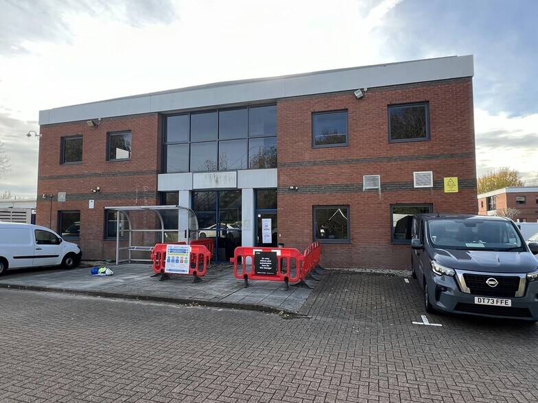 6 Northarbour Rd, Portsmouth en alquiler - Foto del edificio - Imagen 1 de 48