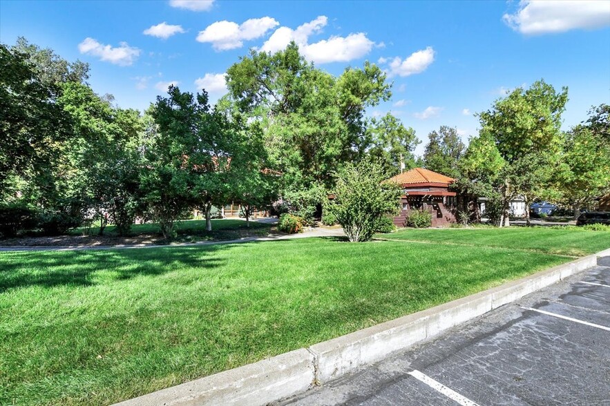 2408 Van Buren Ave, Ogden, UT en venta - Foto del edificio - Imagen 3 de 28