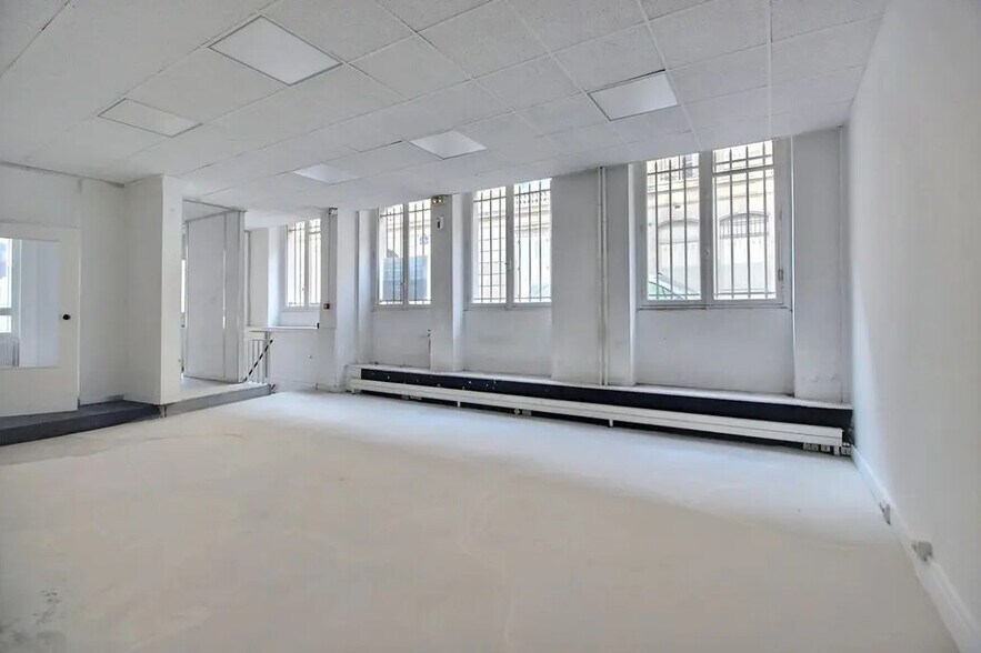 28 Rue D'Aumale, Paris en alquiler - Foto del edificio - Imagen 1 de 4