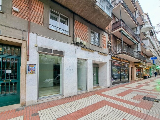 Más detalles de Local en alquiler