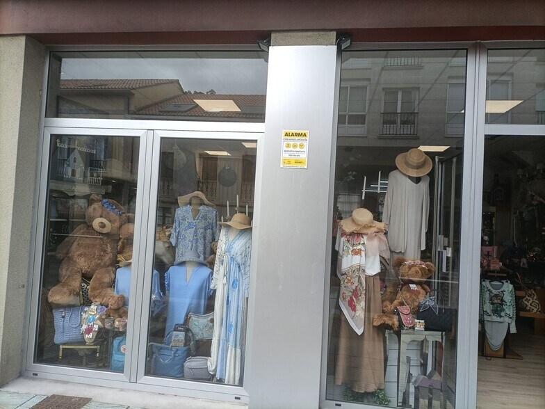 Local en Miño en venta - Foto del edificio - Imagen 3 de 9