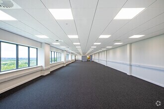 Newton Rd, Hoyland en venta Foto del interior- Imagen 2 de 14