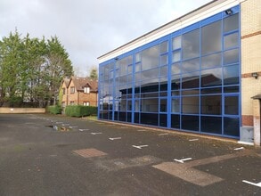 37 Gatwick Rd, Crawley en alquiler Foto del interior- Imagen 2 de 4