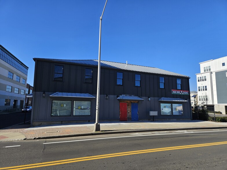 145 Water St, Norwalk, CT en venta - Foto del edificio - Imagen 1 de 12