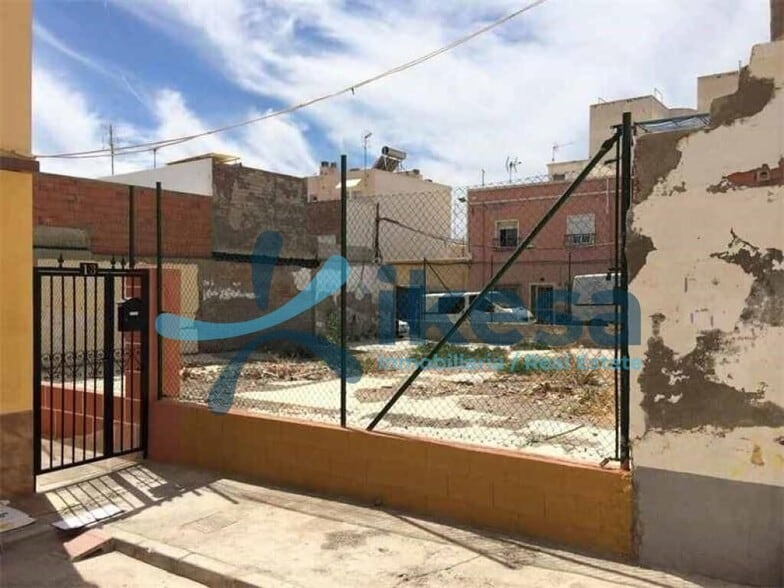 Terreno en Almería, Almería en venta - Foto del edificio - Imagen 2 de 4