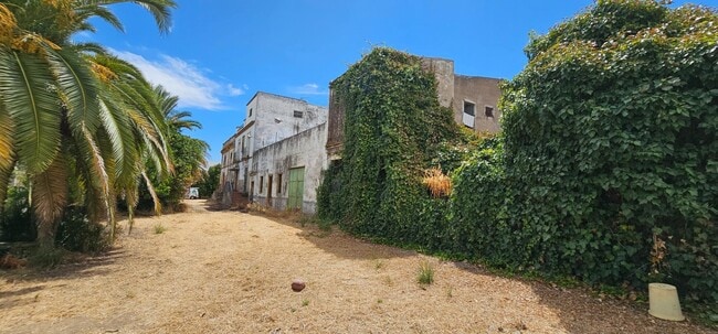 Más detalles de Avenida Santiponce, La Algaba - Terreno en venta