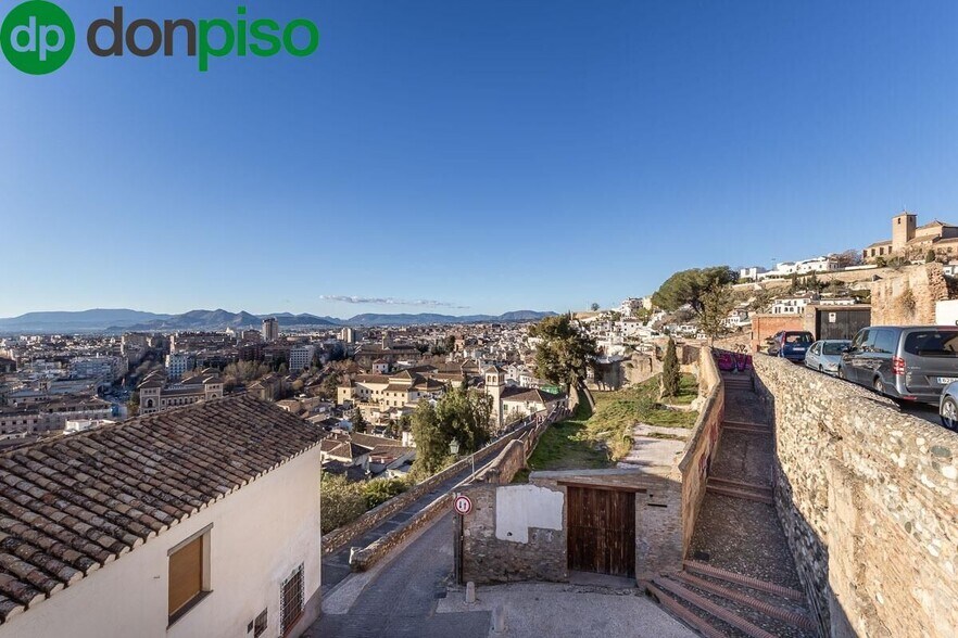Carril de la Lona, 16, Granada, Granada en venta - Foto del edificio - Imagen 2 de 19