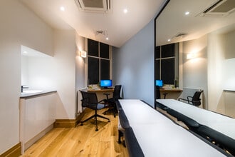 42 Harley St, London en alquiler Foto del interior- Imagen 2 de 4