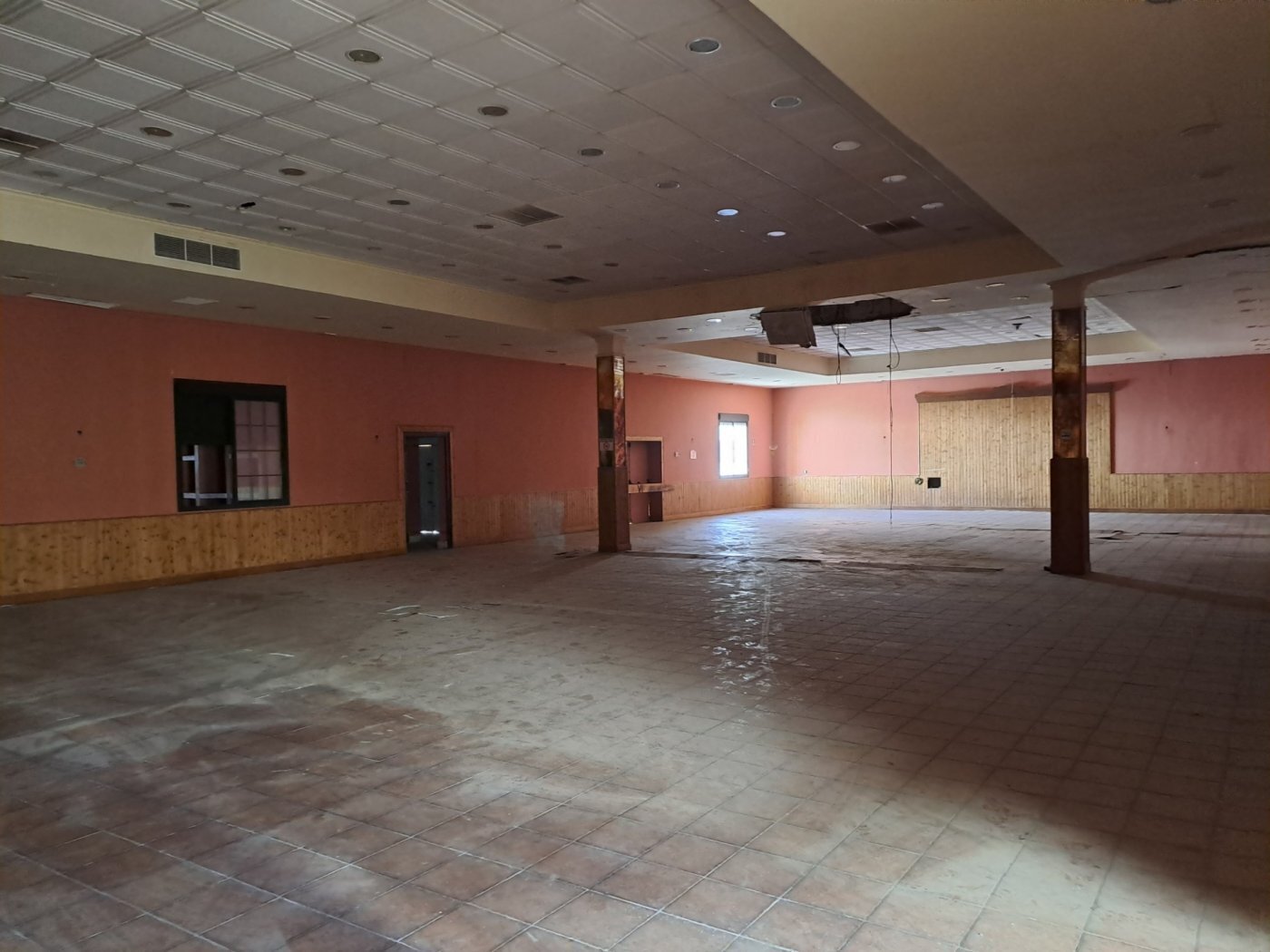 Local en Villaverde del Río, Sevilla en alquiler Foto del edificio- Imagen 1 de 33