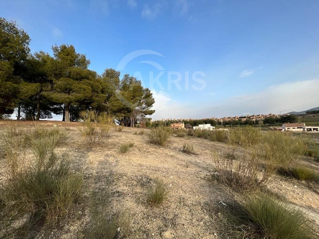 Terreno en Layos, Toledo en venta Foto del edificio- Imagen 1 de 9