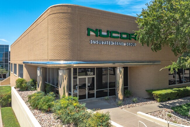 Más detalles de 1720 Lakepointe Dr, Lewisville, TX - Oficina en alquiler