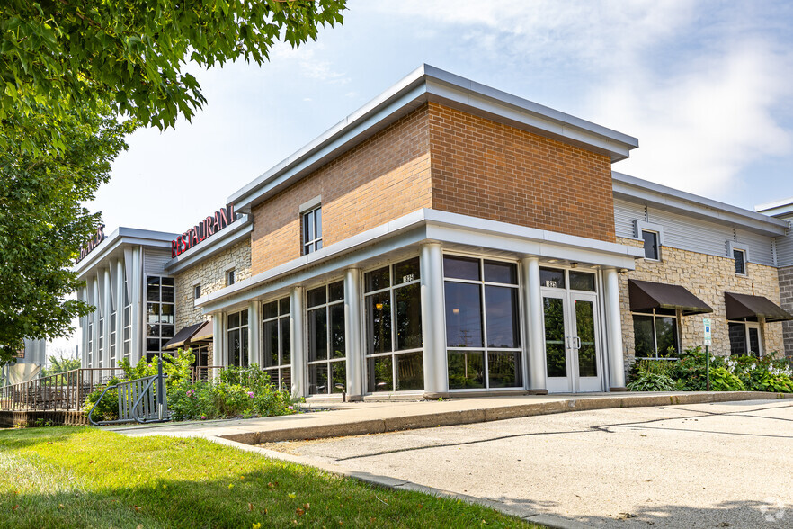 3825 S Kinnickinnic Ave, Milwaukee, WI en alquiler - Foto del edificio - Imagen 3 de 21