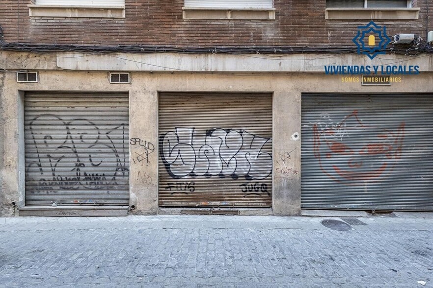 Local en Granada, Granada en venta - Foto del edificio - Imagen 1 de 16