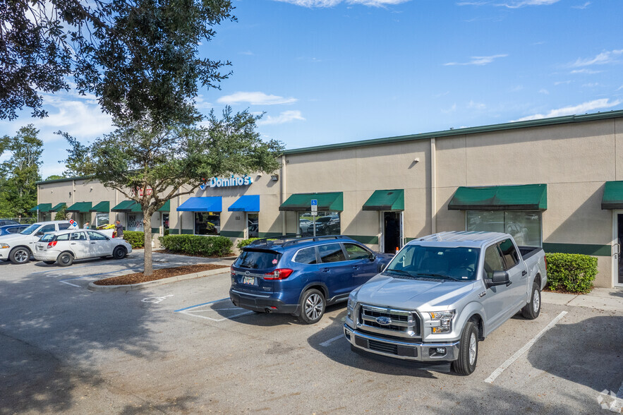 18735 E Colonial Dr, Orlando, FL en alquiler - Foto del edificio - Imagen 1 de 5