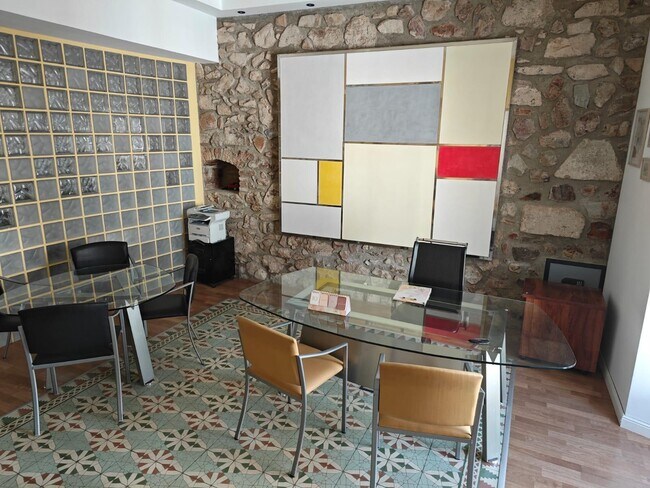 Más detalles de Oficina en alquiler