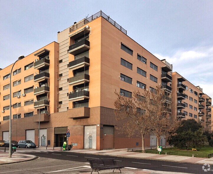 Edificio residencial en Alcorcón, Madrid en venta - Foto principal - Imagen 1 de 1