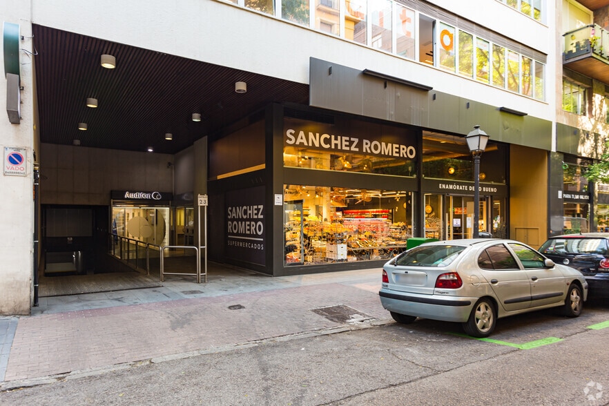 Calle de Castelló, 23, Madrid, Madrid en venta - Foto del edificio - Imagen 3 de 4