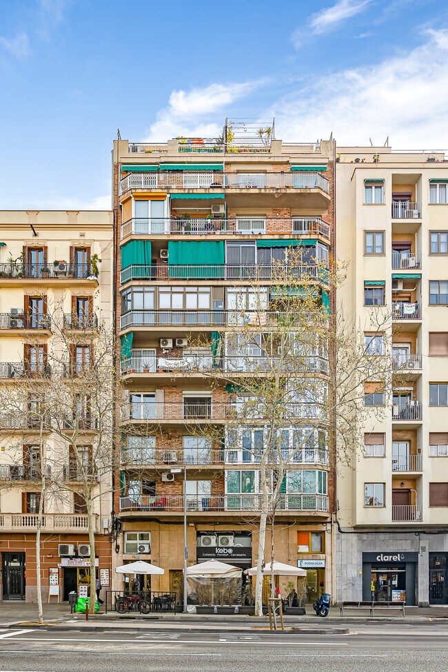 Más detalles de Gran Vía Corts Catalanes, 230, Barcelona - Edificio residencial​ en venta