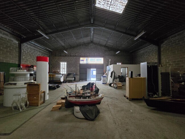 Más detalles de Nave en alquiler