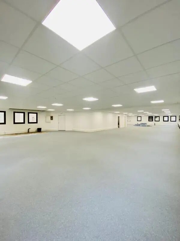 31 Place Jules Grandclément, Villeurbanne, RHO 69100 - Unidad 0.1 -  - Foto del interior - Image 1 of 5