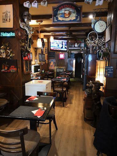 Madrid, MAD 28016 - - - Foto del interior - Image 2 of 3