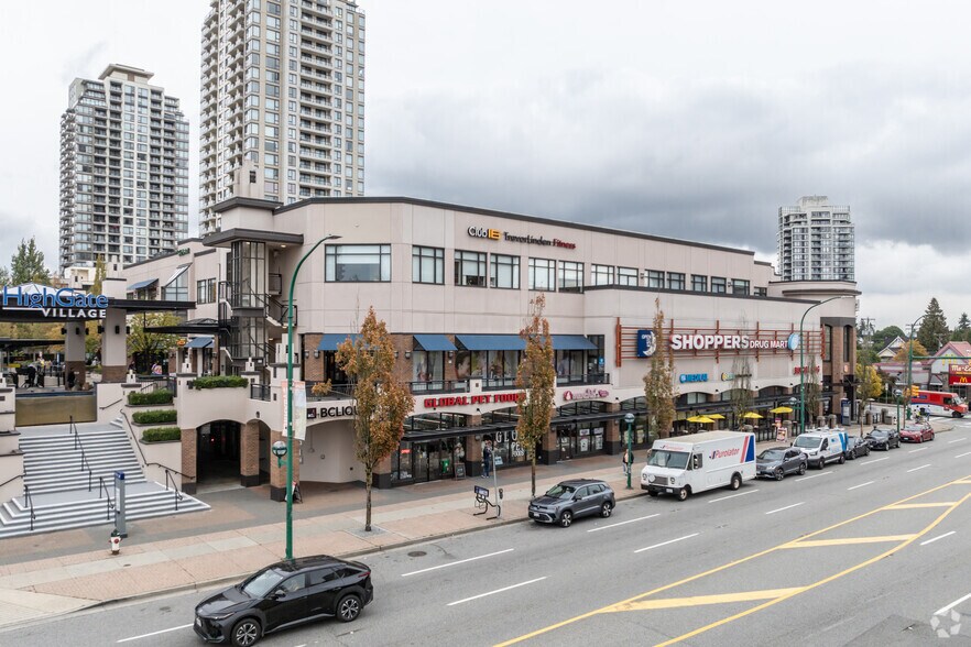 7155 Kingsway, Burnaby, BC en venta - Foto principal - Imagen 1 de 1
