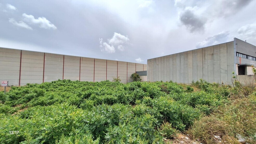 Nave en NÀQUERA, Valencia en venta - Foto del edificio - Imagen 2 de 5