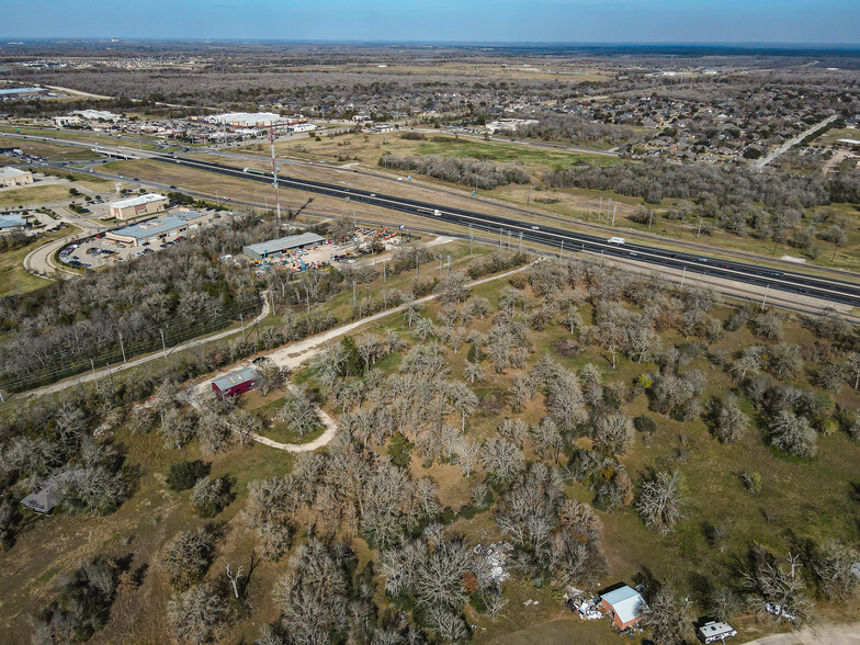 Terrenos en College Station, TX en alquiler - Foto del edificio - Imagen 3 de 7