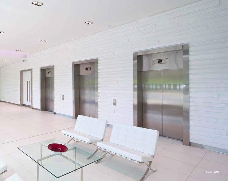 610-624 Chiswick High Rd, London en alquiler - Vestíbulo - Imagen 3 de 4