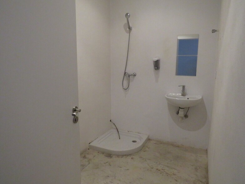 Local en Ontinyent en alquiler - Foto del edificio - Imagen 3 de 8