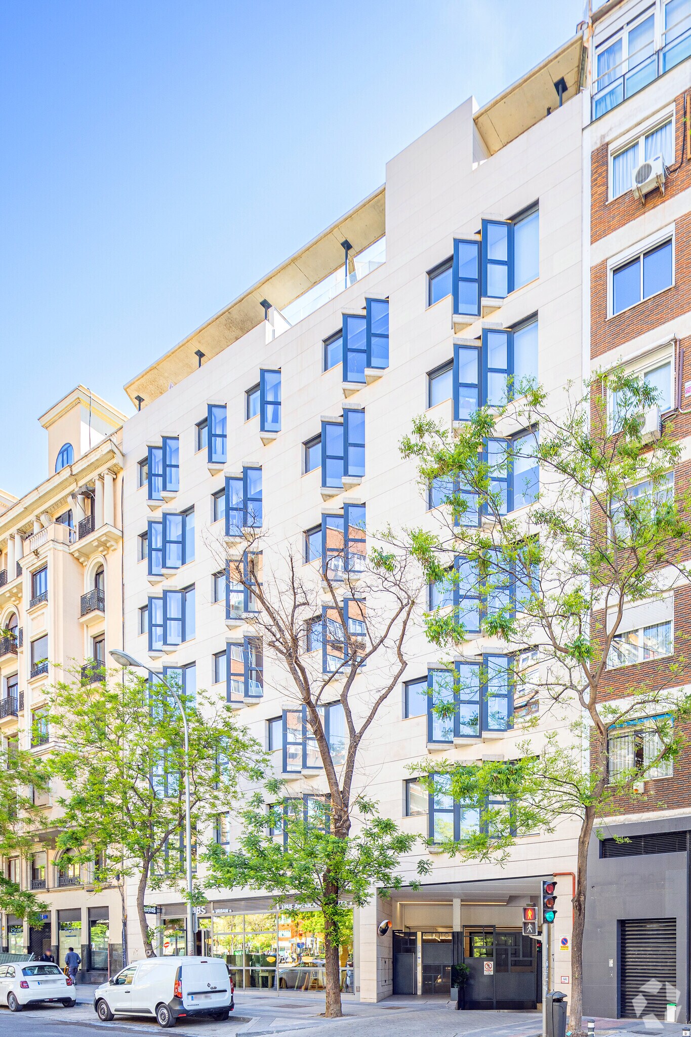 Calle de San Bernardo, 118, Madrid, Madrid en venta Foto principal- Imagen 1 de 1