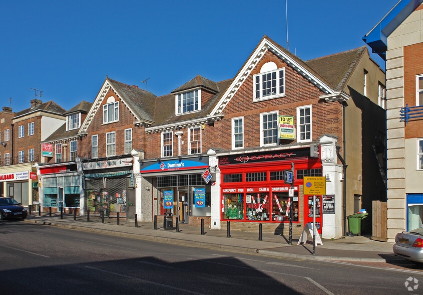 London Rd, St Albans en alquiler - Foto del edificio - Imagen 2 de 12