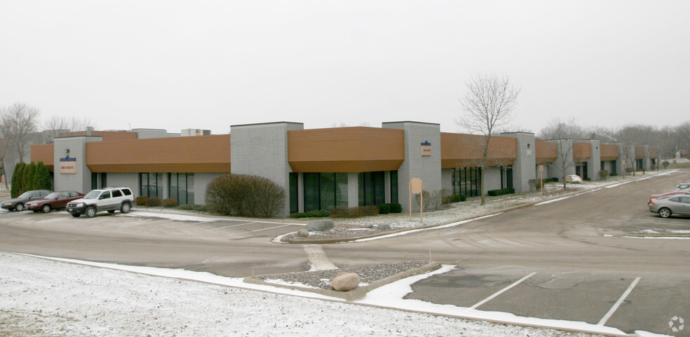 3850 N Annapolis Ln, Plymouth, MN en alquiler - Foto del edificio - Imagen 3 de 12