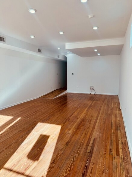 1718 Eastern Ave, Baltimore, MD en alquiler - Foto del interior - Imagen 3 de 6