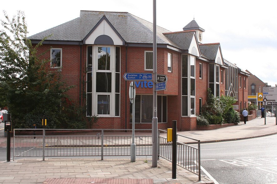 1 Wheatfield Way, Kingston Upon Thames en alquiler - Foto del edificio - Imagen 2 de 6