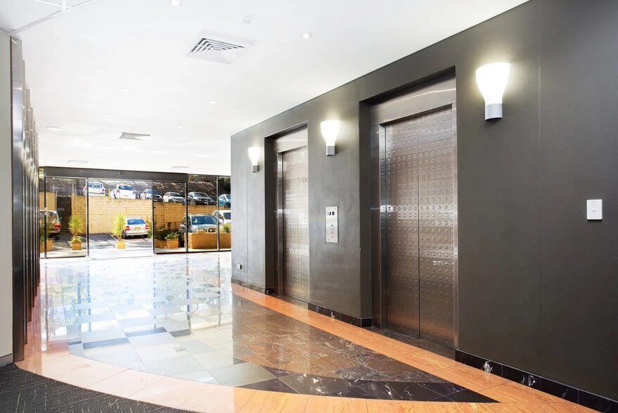 7 Narabang Way, Belrose en alquiler - Vestíbulo - Imagen 2 de 2