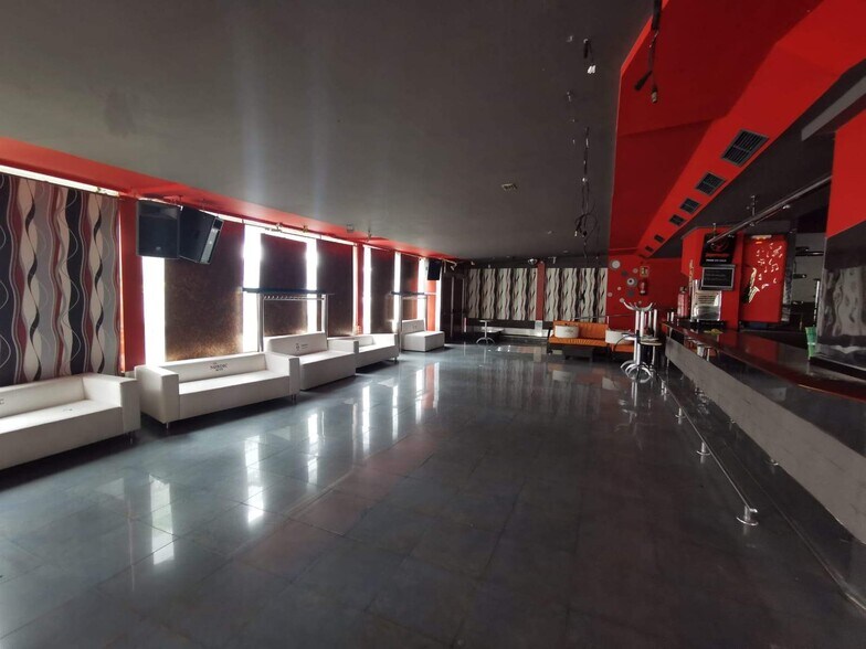 Local en Salou, Tarragona en venta - Foto del interior - Imagen 3 de 10