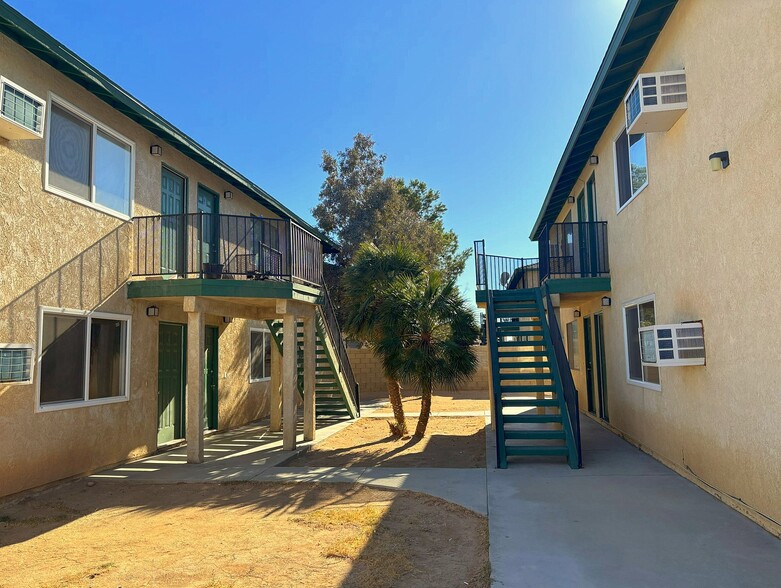 20961 83rd St, California City, CA en venta - Foto del edificio - Imagen 1 de 13