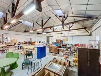 Más detalles de 21 Rue Gambetta, Fontaines-sur-Saône - Oficina, flex en alquiler