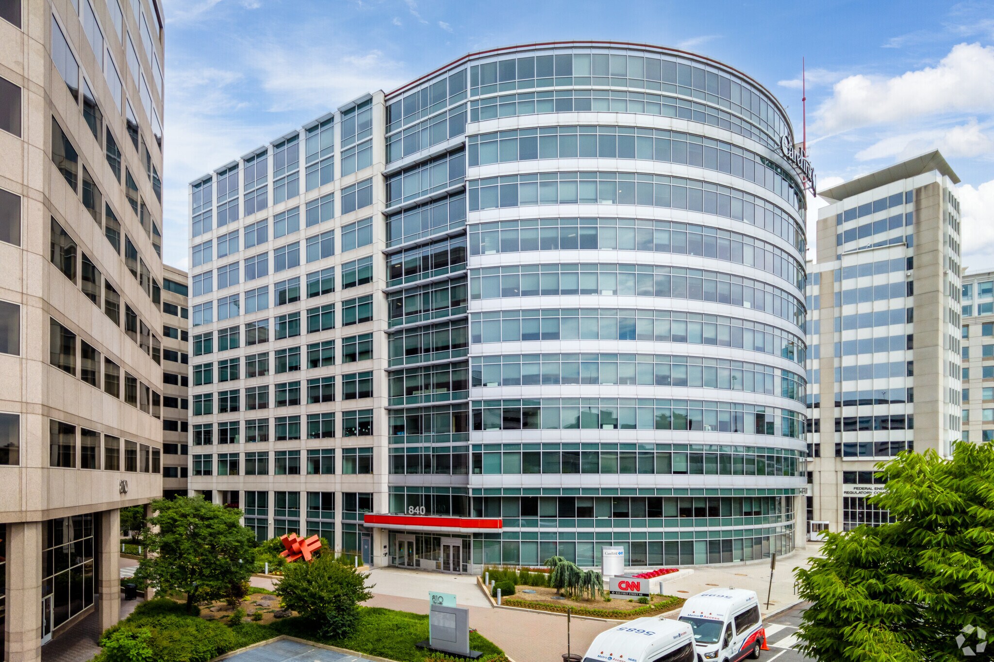 840 1st St NE, Washington, DC en alquiler Foto del edificio- Imagen 1 de 5