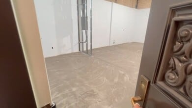 18356-18388 Clark St, Tarzana, CA en alquiler - Vídeo de anuncio comercial 