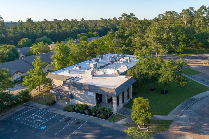 704 Longmire Rd, Conroe, TX en venta - Foto del edificio - Imagen 1 de 13