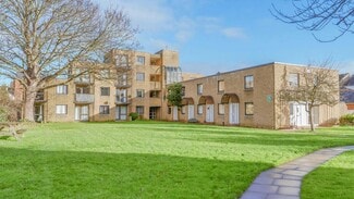 Más detalles de 14 Moberly Close, Oxford - Edificio residencial​ en venta