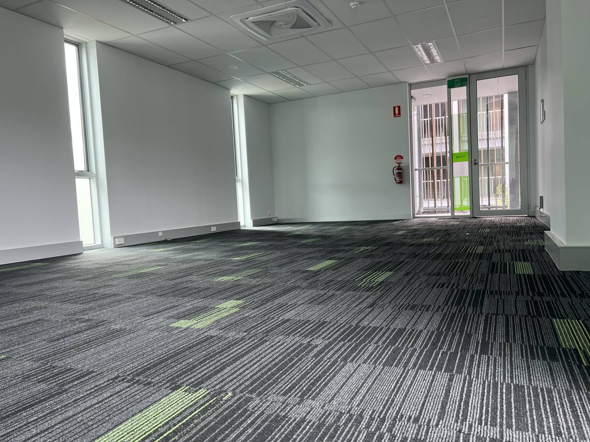 75 Tulip St, Cheltenham, VIC 3192 - Unidad 108 -  - Foto del interior - Image 2 of 6