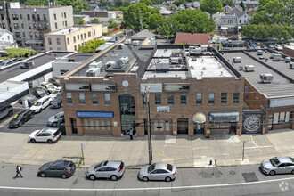 3219-3223 E Tremont Ave, Bronx, NY - VISTA AÉREA  vista de mapa - Image1