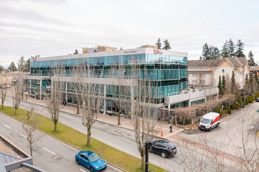 1688 152nd St, Surrey, BC en alquiler - Foto del edificio - Imagen 3 de 7