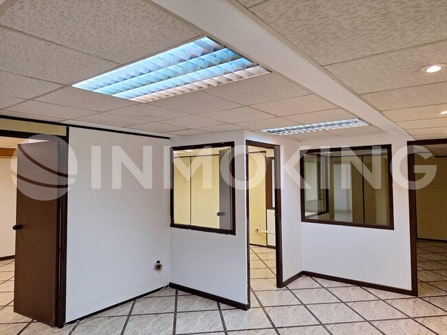 Más detalles de Oficina en alquiler