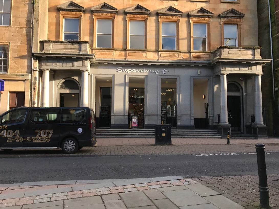 128-130 High St, Ayr en alquiler Foto del edificio- Imagen 1 de 1