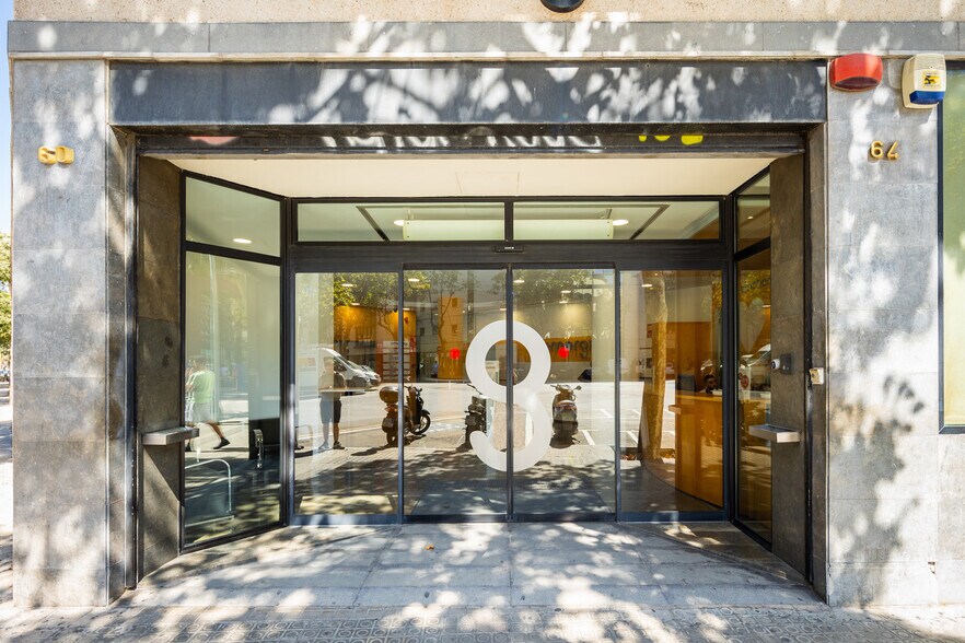 Carrer d'Àvila, 60, Barcelona, Barcelona en alquiler - Foto del edificio - Imagen 3 de 4